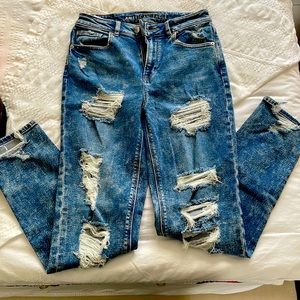 AMERICAN EAGLE 🦅 💙💙 Medium wash blue jeans 👖